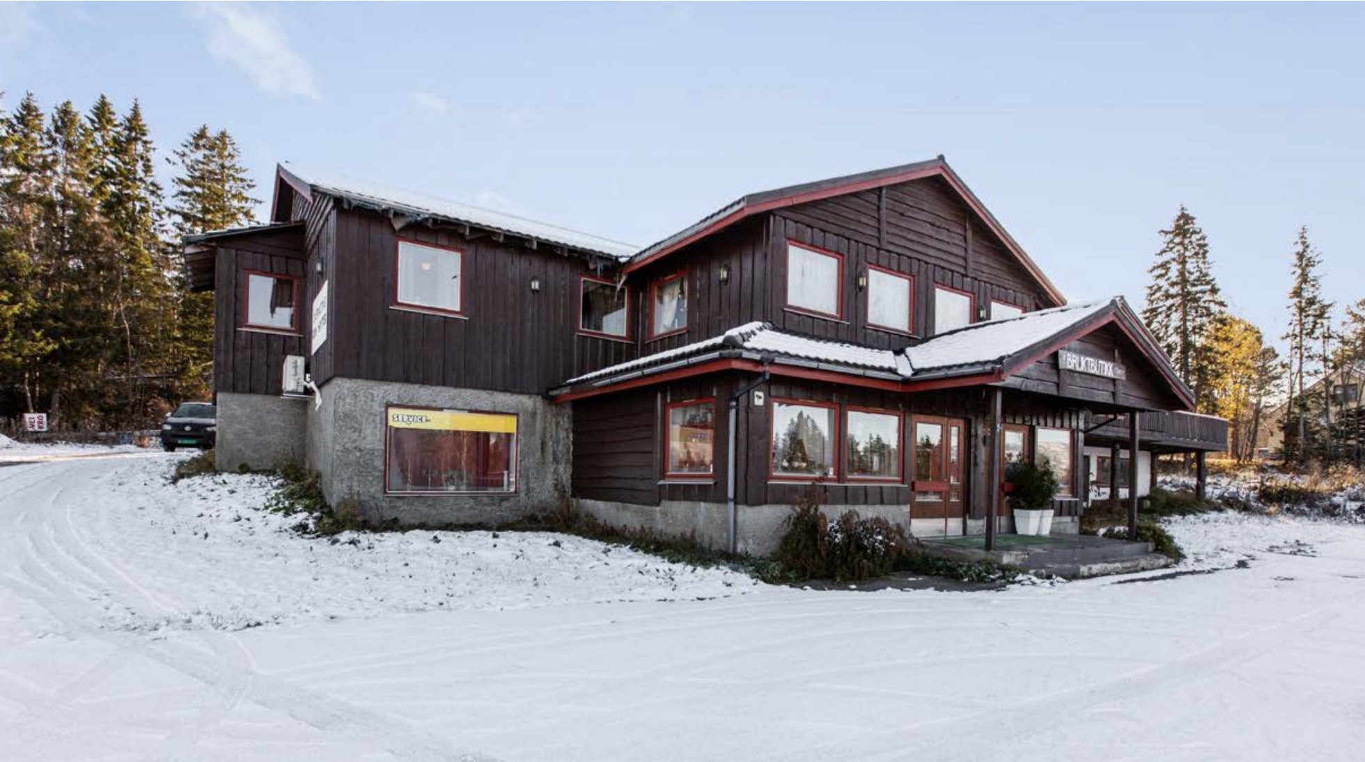 Hovedinngangen